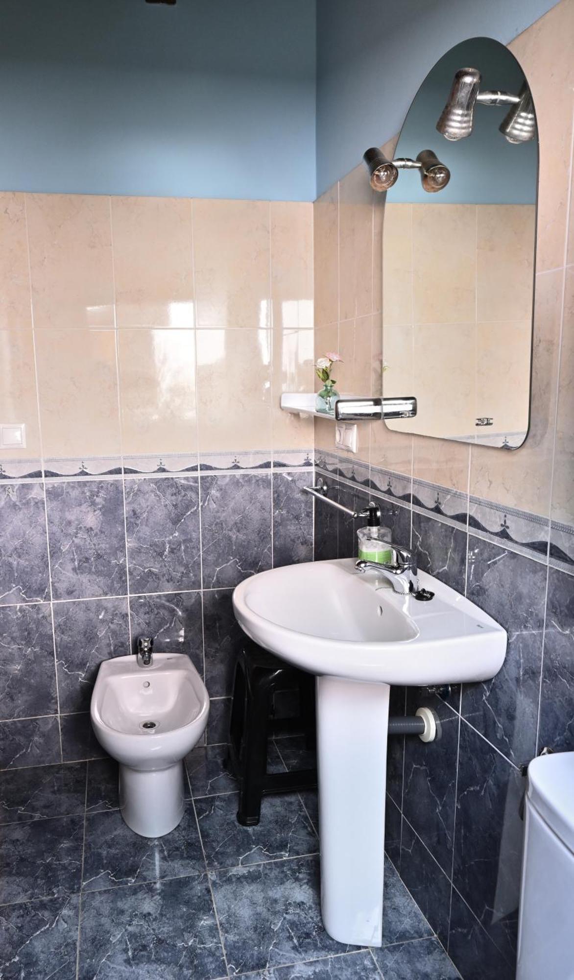 Apartamentos Aires De Avin - Onis ภายนอก รูปภาพ