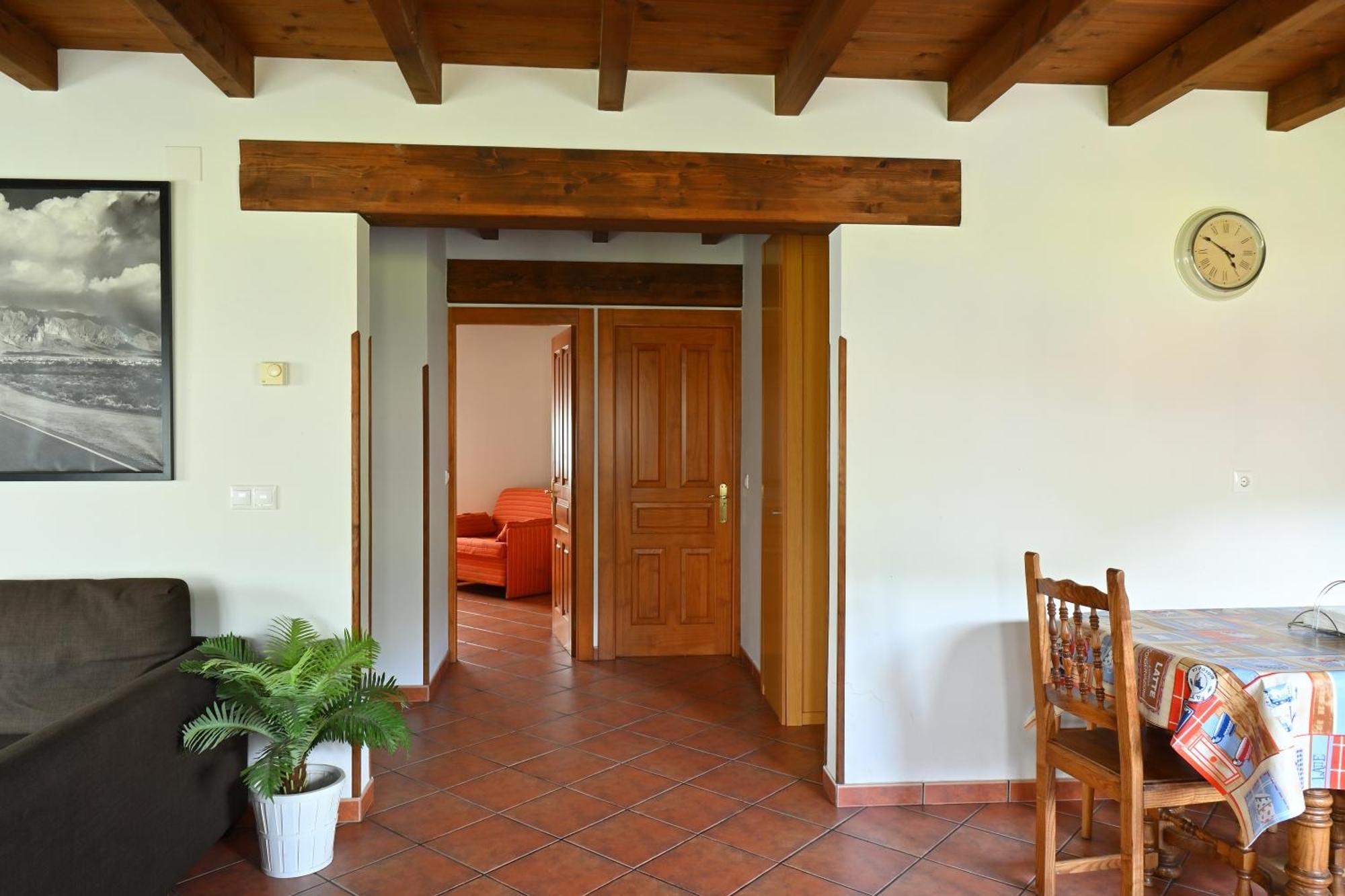Apartamentos Aires De Avin - Onis ภายนอก รูปภาพ